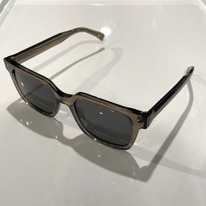 Raen “West” Sunglasses & Case